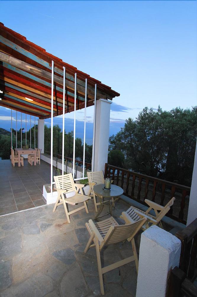 Our House 2 Luxury Suites Kavala Eksteriør billede